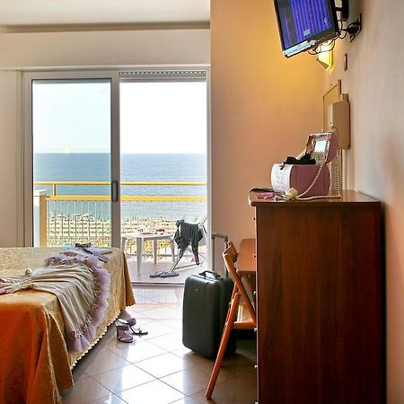 Hotel Patrizia Riccione Oda fotoğraf